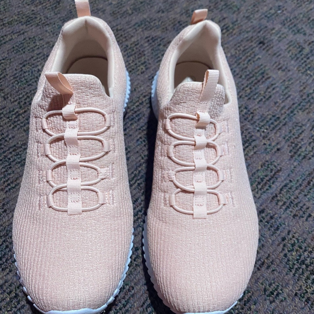 Women’s Skechers
